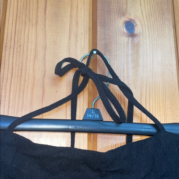 White Birch black label Full Size Halter Neck Wide Leg Jumpsuit Pockets medium - Picture 8 of 13